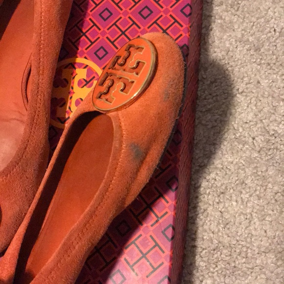 Gorgeous orange Tory Burch Minnie ballet flats - Picture 4 of 4